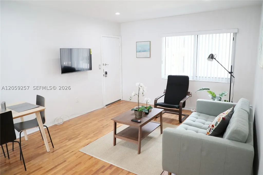 215 Antilla Avenue Coral Gables FL 33134
