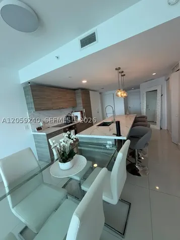 650 NE 32nd Street Miami FL 33137