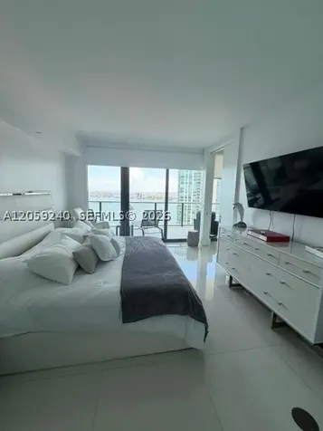 650 NE 32nd Street Miami FL 33137