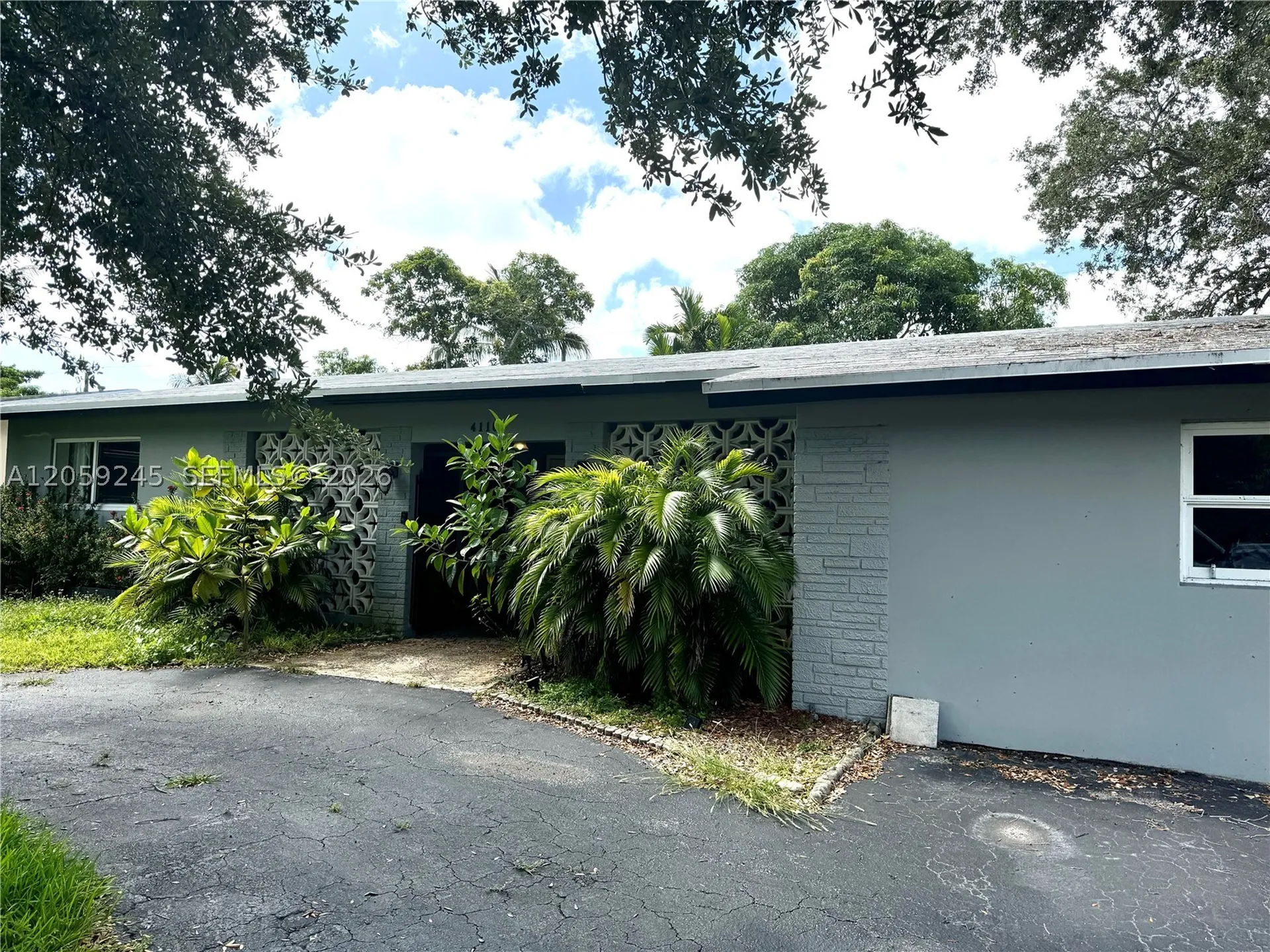 4116 Taft Street Hollywood FL 33021