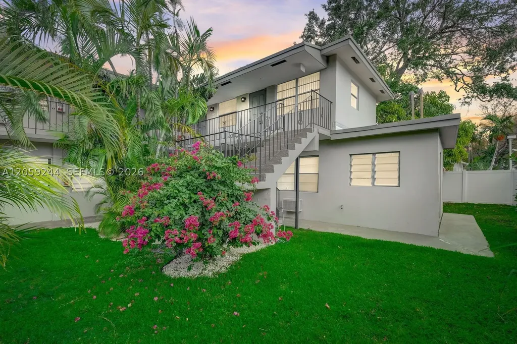 515 SE 9th Street Fort Lauderdale FL 33316