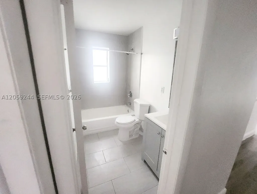 515 SE 9th Street Fort Lauderdale FL 33316