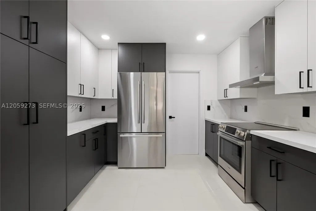 1543 SW 1st Avenue Boca Raton FL 33432