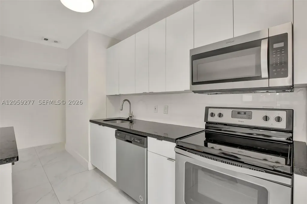 5731 NE 18th Avenue Fort Lauderdale FL 33334