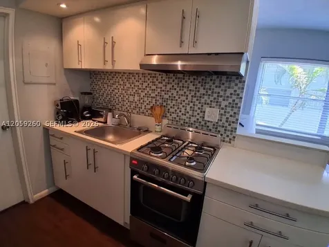 1555 Pennsylvania Avenue Miami Beach FL 33139