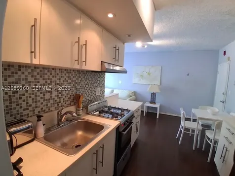 1555 Pennsylvania Avenue Miami Beach FL 33139