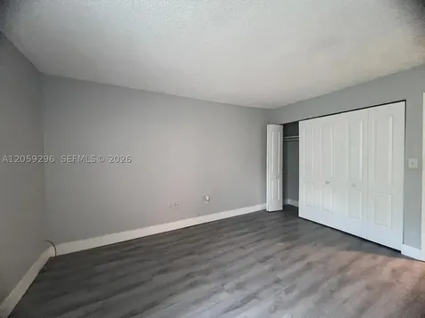 8870 Fontainebleau Boulevard Miami FL 33172