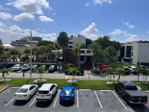 8870 Fontainebleau Boulevard Miami FL 33172