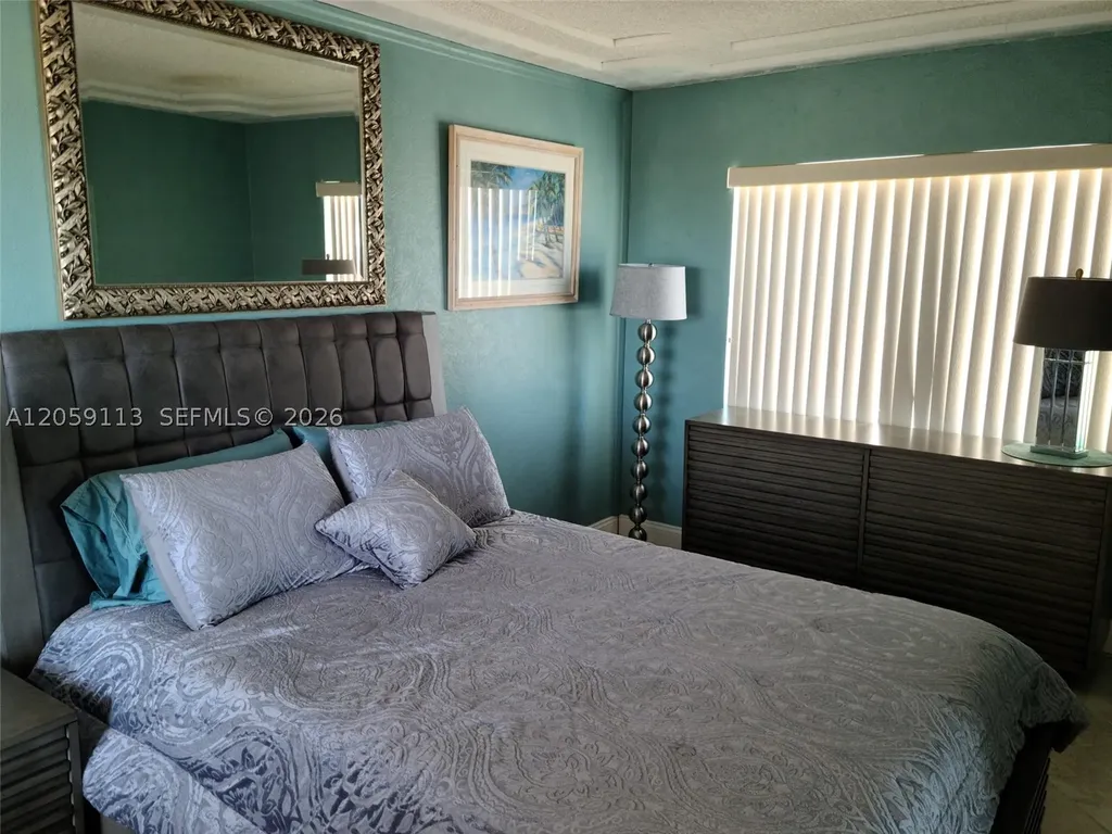 3401 NE 10th Street Pompano Beach FL 33062