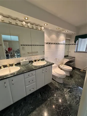 612 NE 25th Avenue Hallandale Beach FL 33009