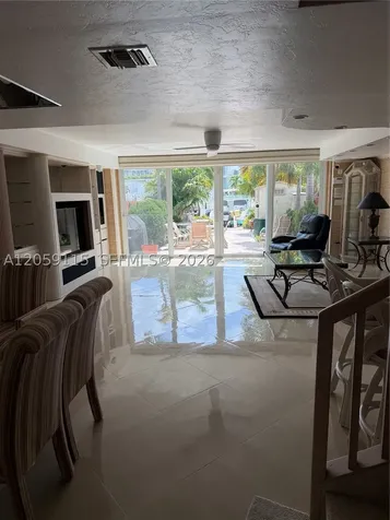 612 NE 25th Avenue Hallandale Beach FL 33009
