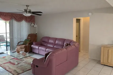20851 San Simeon Way Miami FL 33179