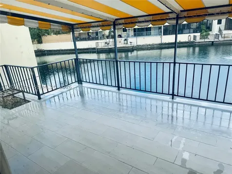 7011 Crown Gate Court Miami Lakes FL 33014