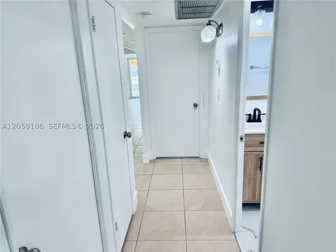7011 Crown Gate Court Miami Lakes FL 33014