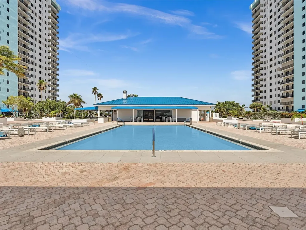 1201 S Ocean Drive Hollywood FL 33019