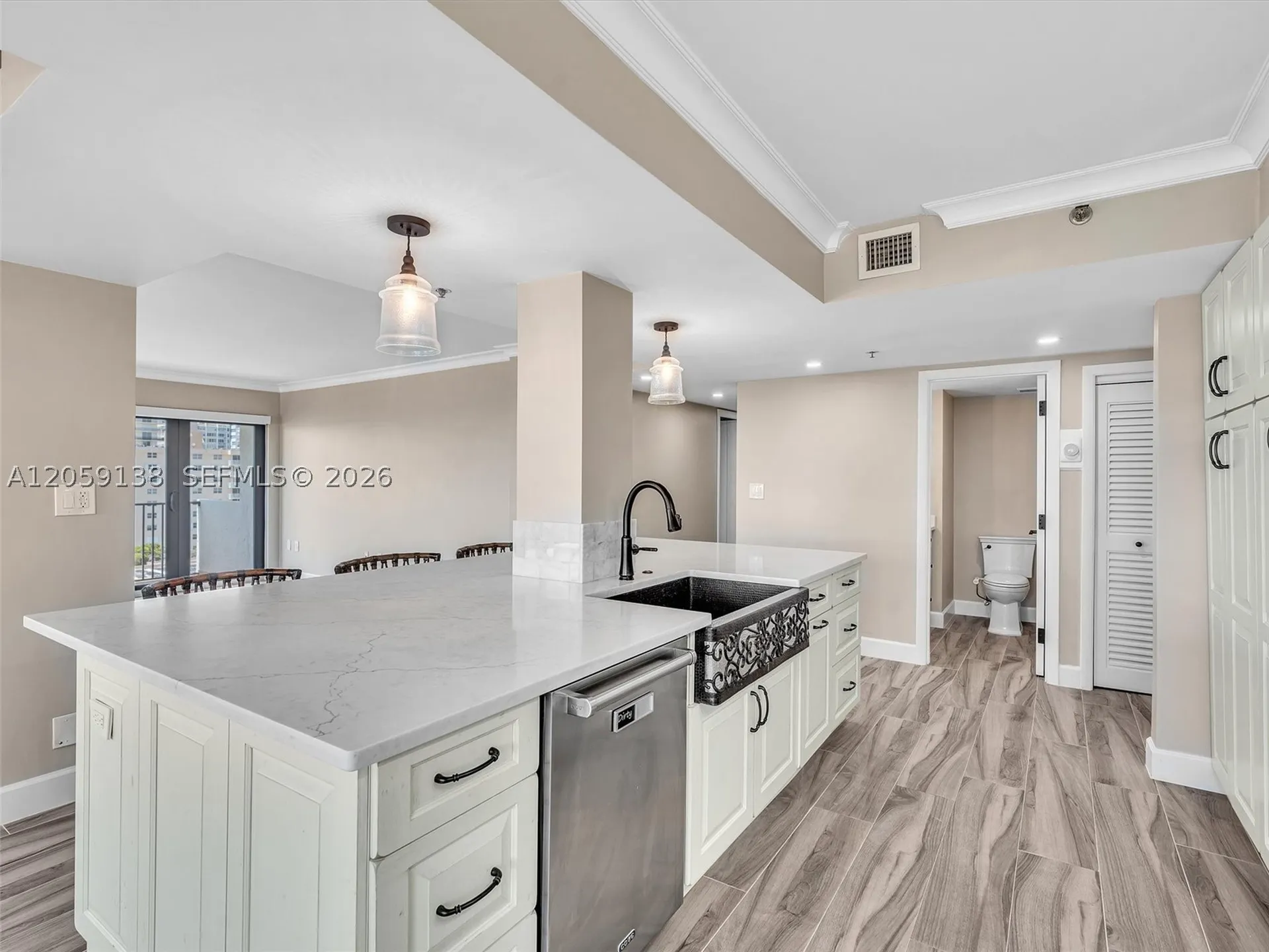 1201 S Ocean Drive Hollywood FL 33019