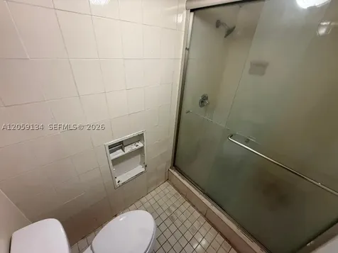 1325 W 68th Street Hialeah FL 33014