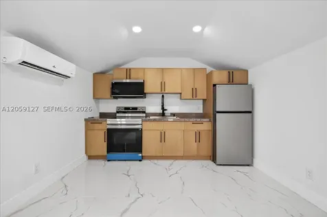 3389 NW 14th Avenue Miami FL 33142