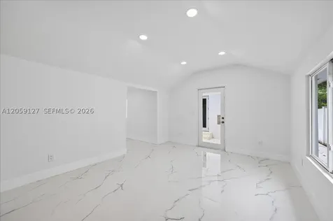 3389 NW 14th Avenue Miami FL 33142