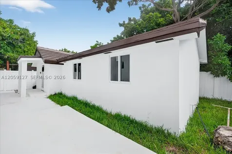 3389 NW 14th Avenue Miami FL 33142