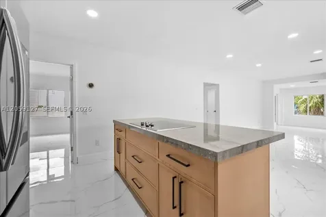 3389 NW 14th Avenue Miami FL 33142