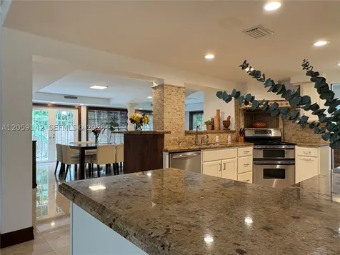 6610 SW 104th Court Miami FL 33173