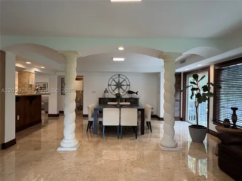 6610 SW 104th Court Miami FL 33173