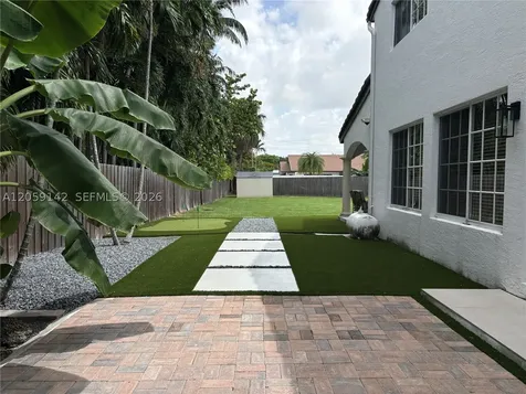 6610 SW 104th Court Miami FL 33173