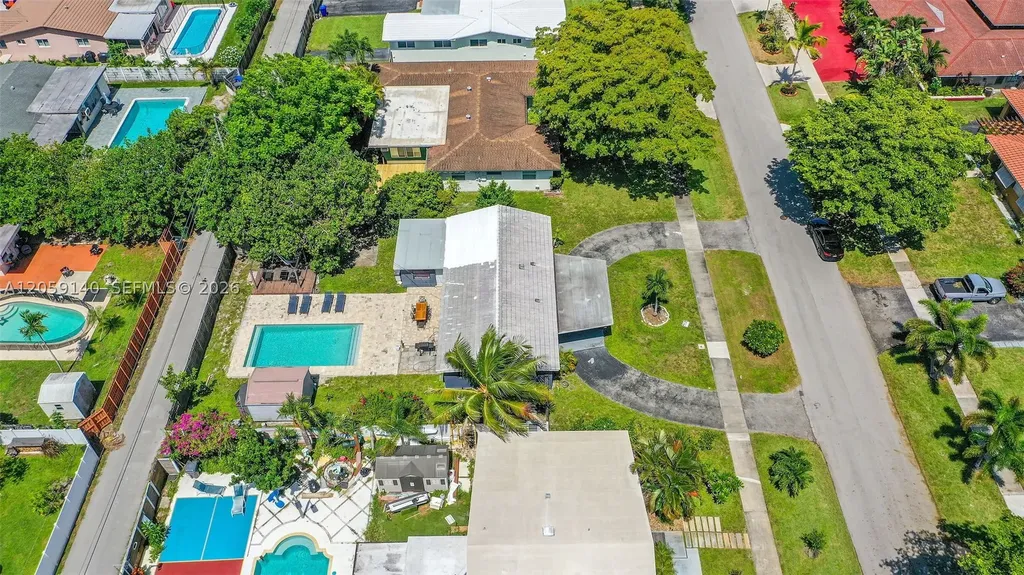 3338 Cleveland Street Hollywood FL 33021