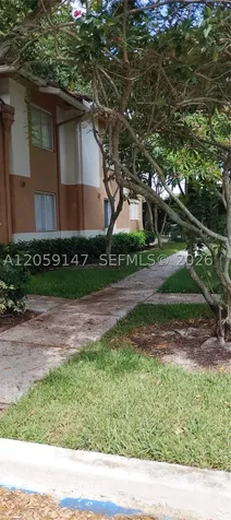 729 NW 92 Av Bding 29 Plantation FL 33324