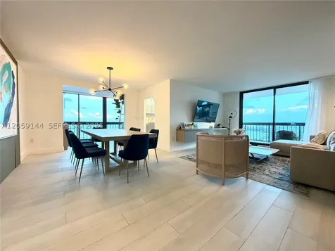 2333 Brickell Avenue Miami FL 33129