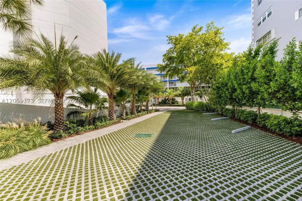 3100 NE 47th Court Fort Lauderdale FL 33308