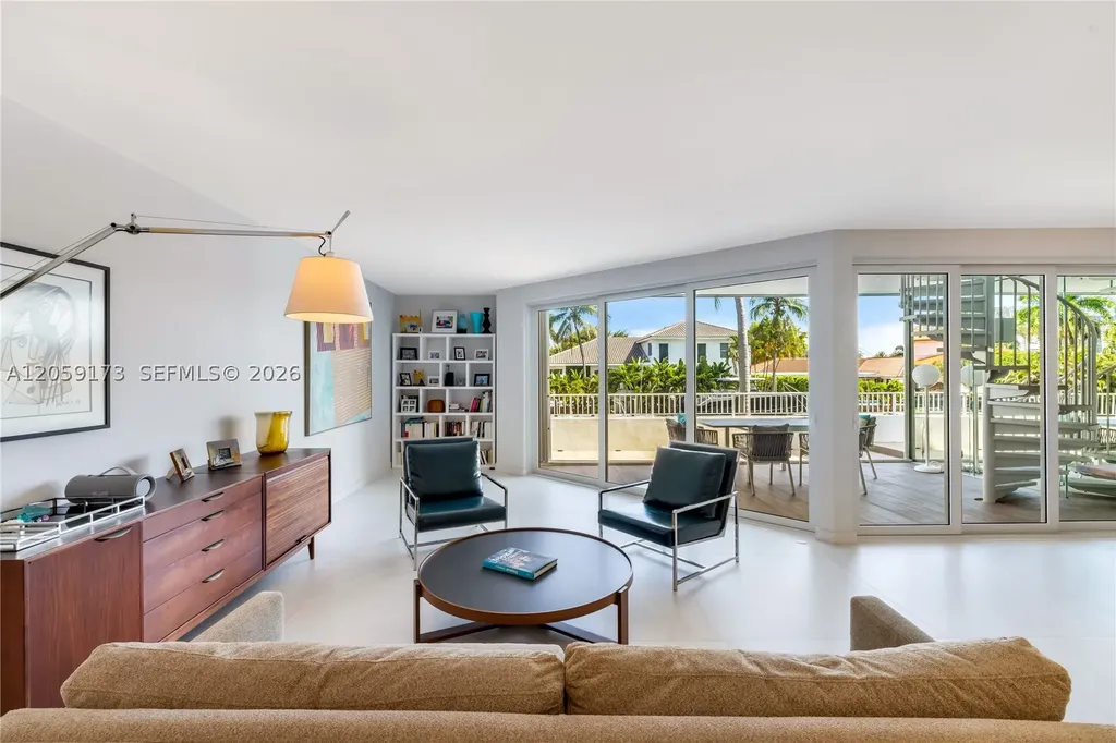 3100 NE 47th Court Fort Lauderdale FL 33308