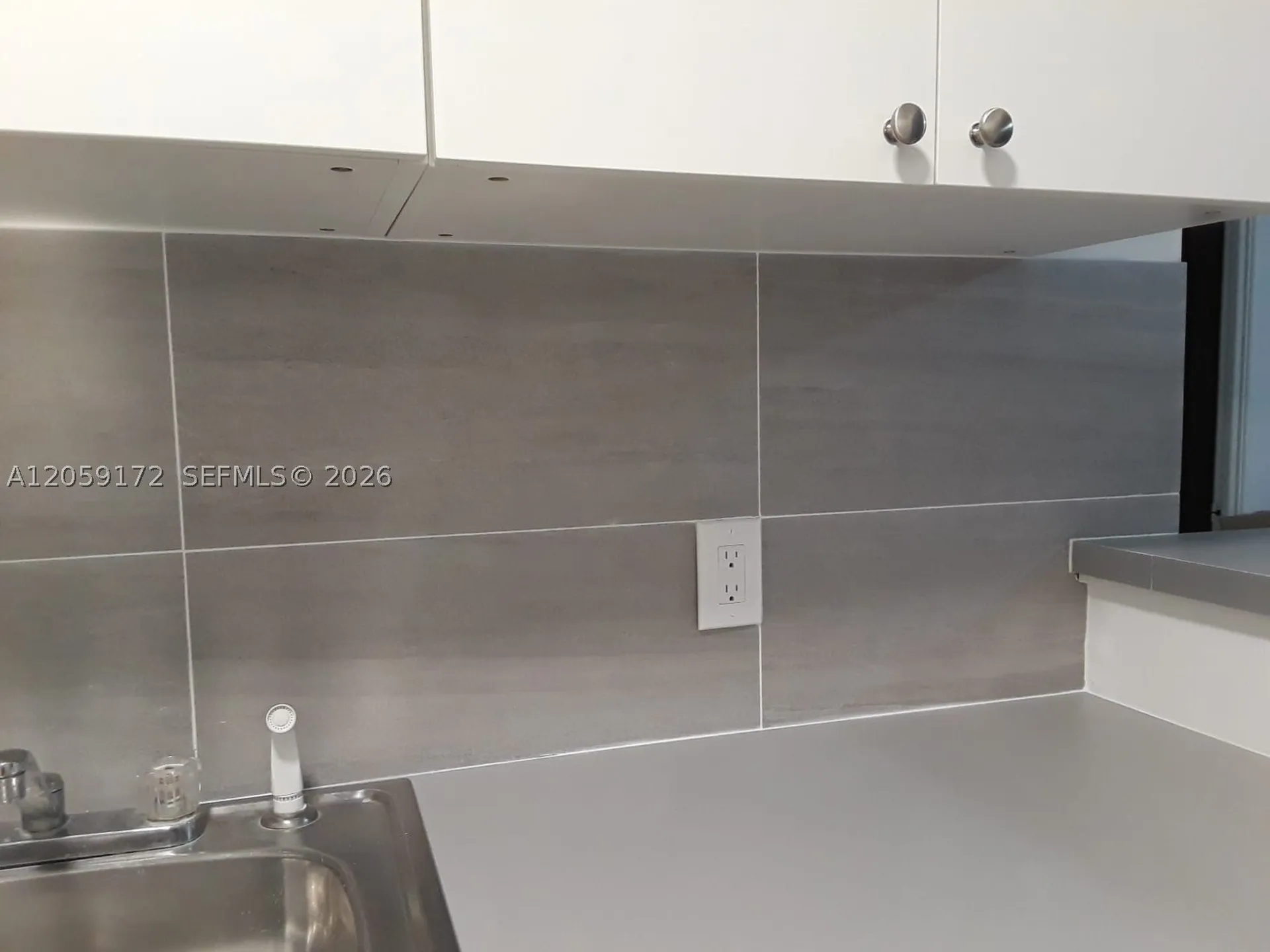 5647 Hayes Street Hollywood FL 33021