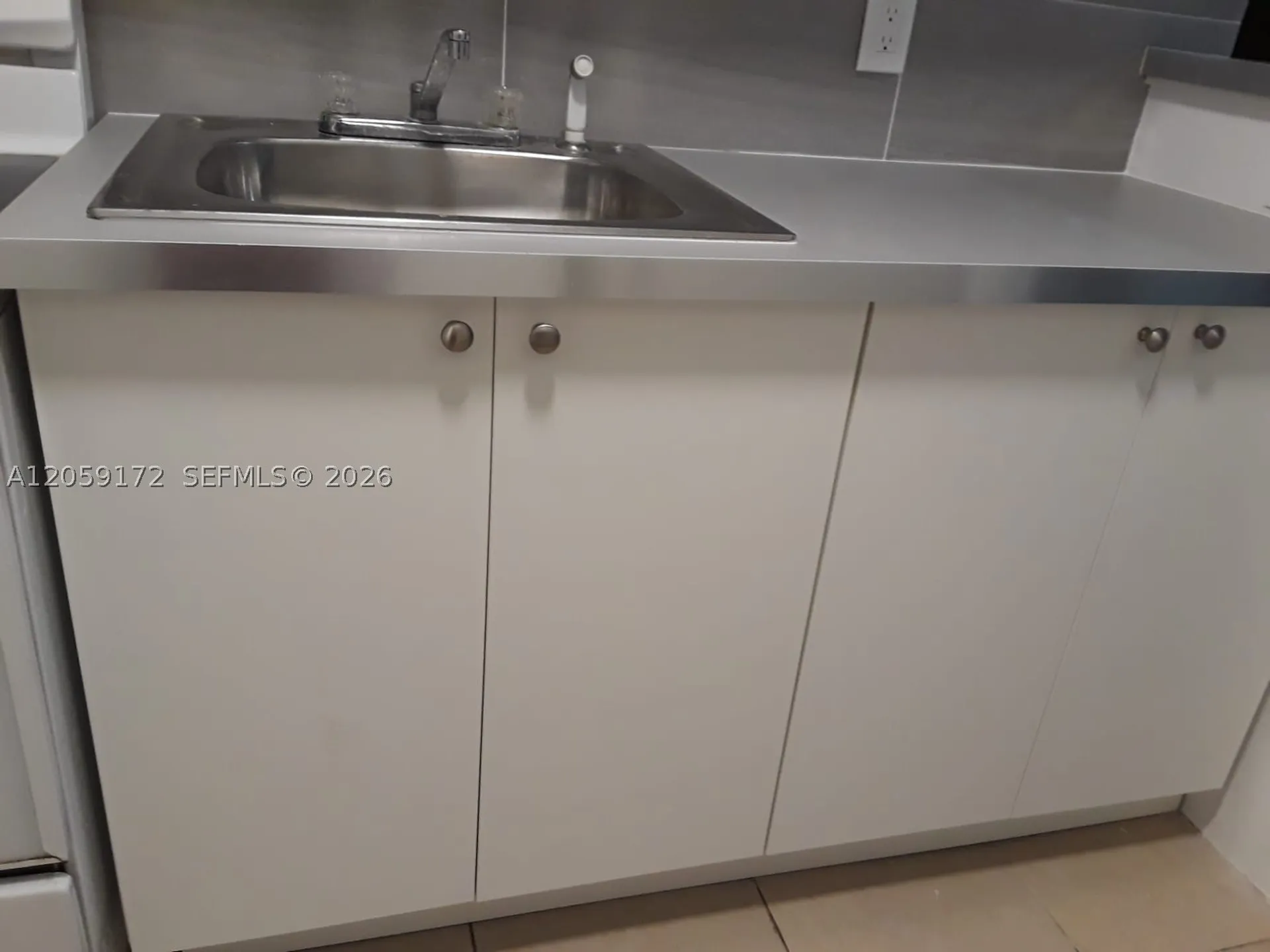 5647 Hayes Street Hollywood FL 33021