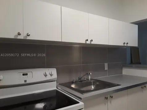 5647 Hayes Street Hollywood FL 33021