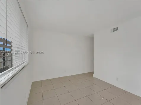 14190 W Dixie Highway North Miami FL 33161