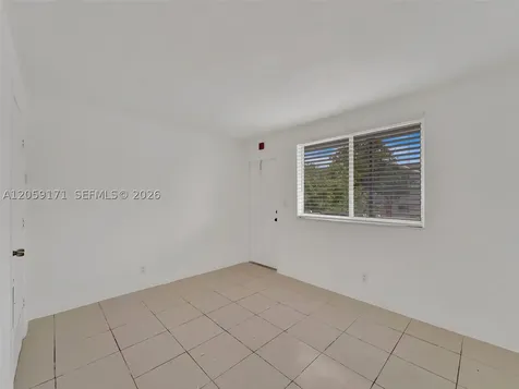 14190 W Dixie Highway North Miami FL 33161