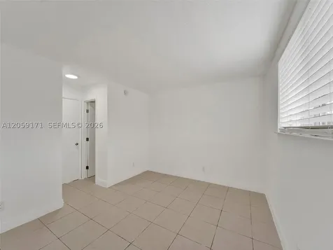 14190 W Dixie Highway North Miami FL 33161
