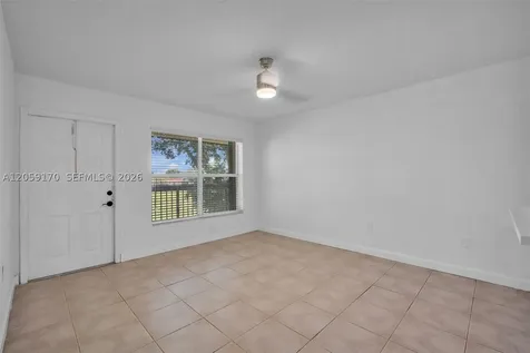10015 NW 4th Street Pembroke Pines FL 33024