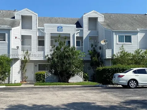 3409 NW 44th Street Oakland Park FL 33309