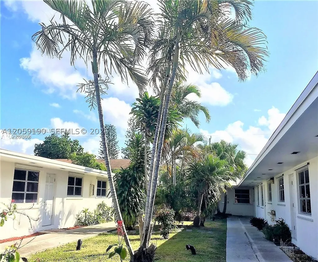 2236 Jackson Street Hollywood FL 33020