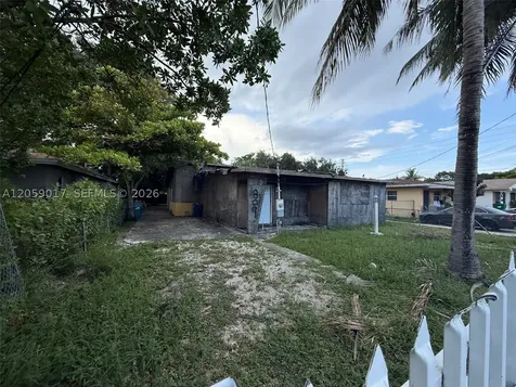 809 NW 108th Street Miami FL 33168