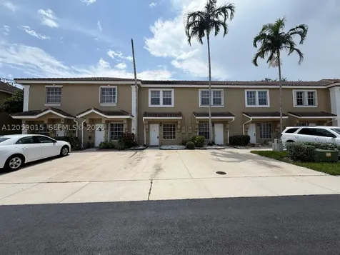 752 SW 122nd Terrace Pembroke Pines FL 33025