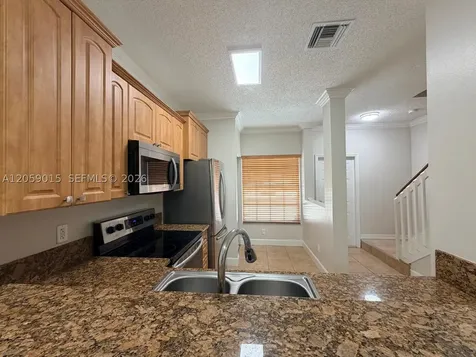 752 SW 122nd Terrace Pembroke Pines FL 33025