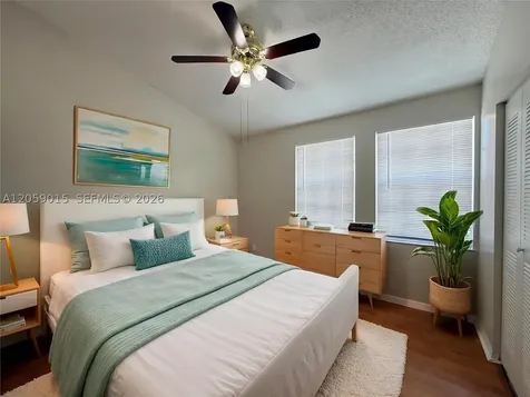 752 SW 122nd Terrace Pembroke Pines FL 33025