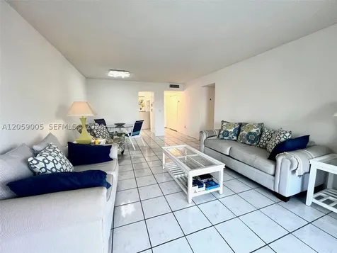 3030 Marcos Drive Aventura FL 33160