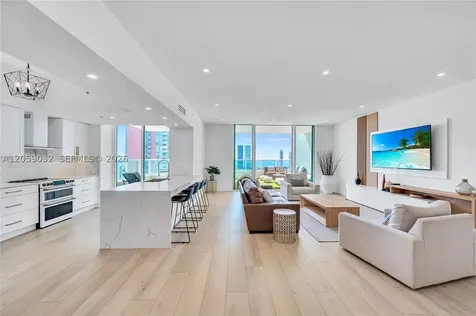 3330 NE 190th Street Aventura FL 33180
