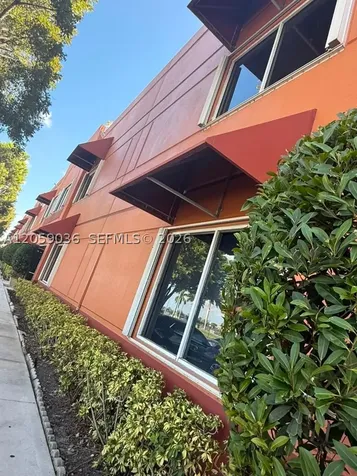 9649 NW 33rd Street Doral FL 33172