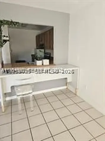 2505 W 67th Place Hialeah FL 33016